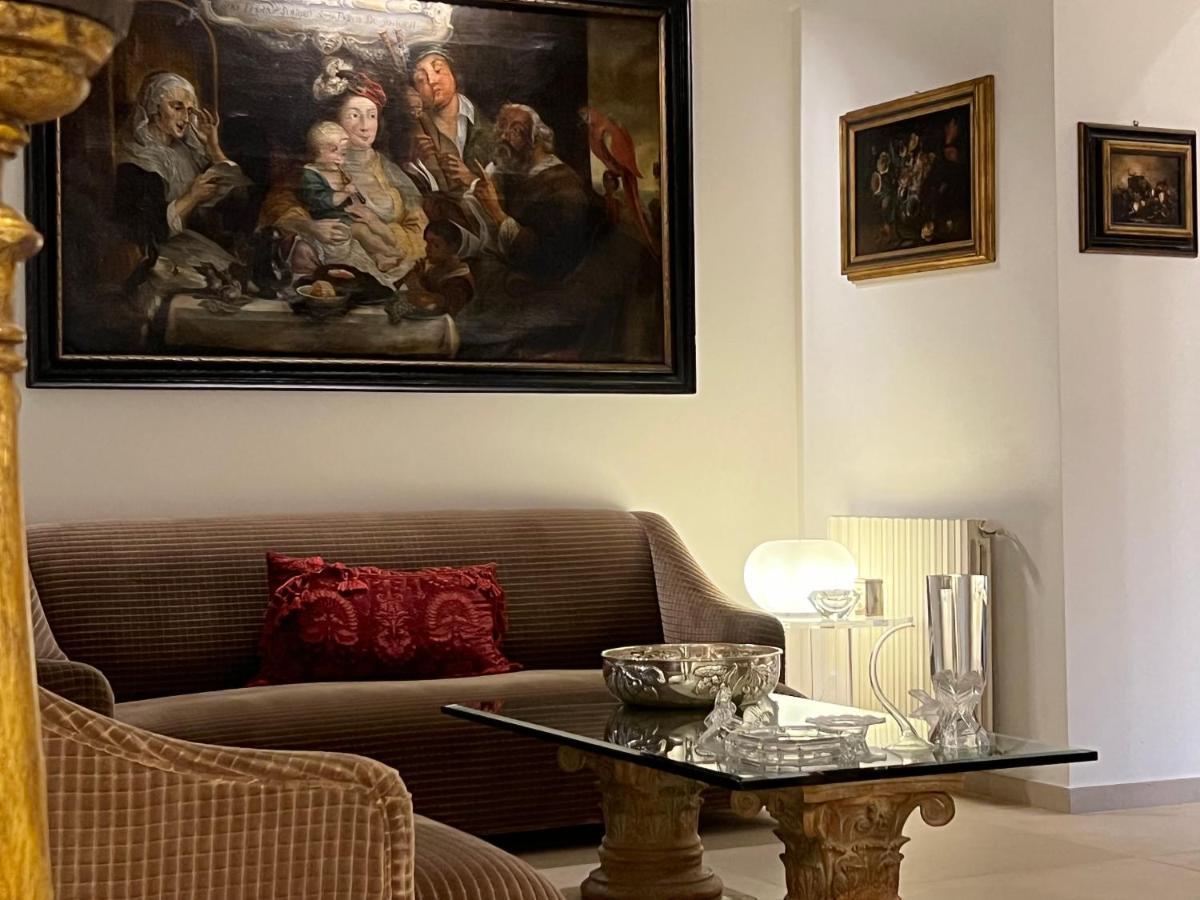 Domus Orestea Villa *